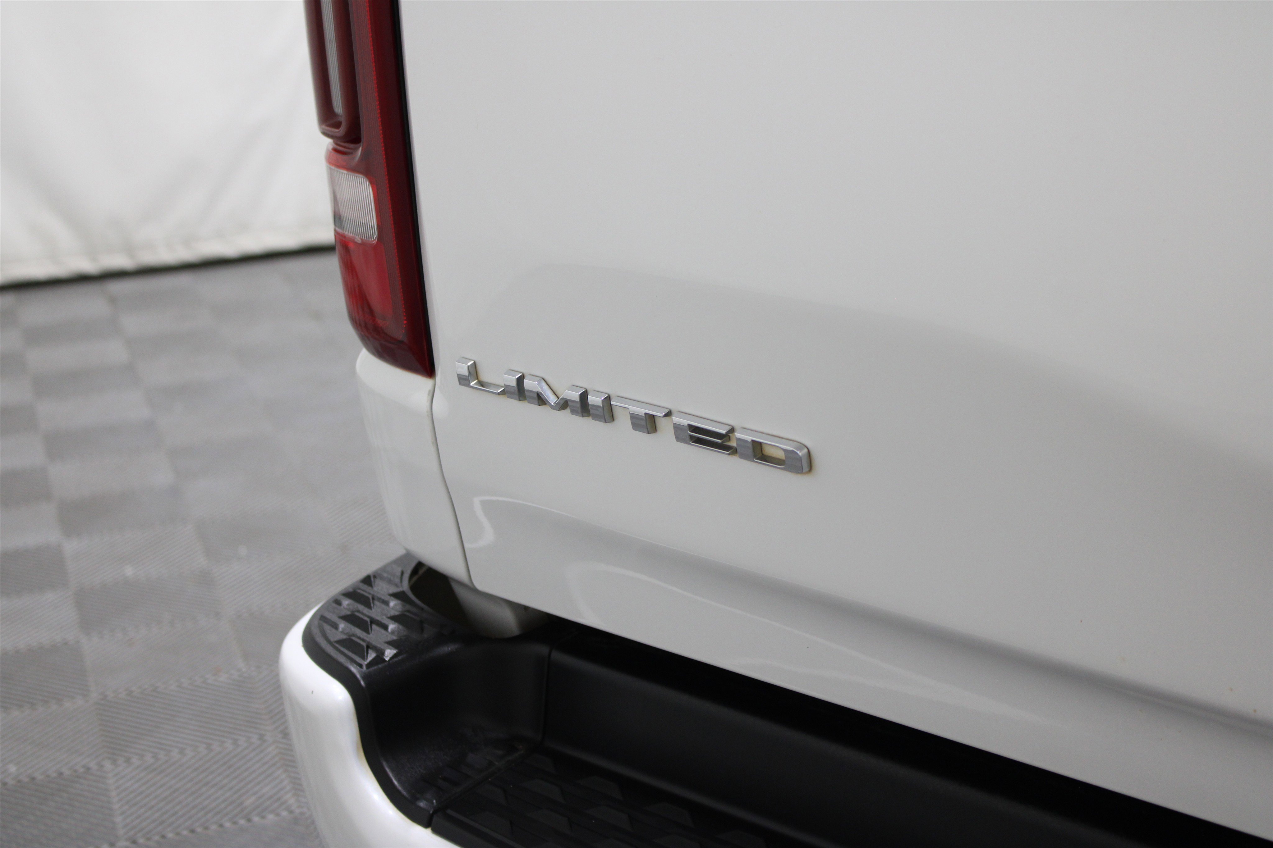 Used 2021 RAM 1500 Limited AWD/4WD image 31