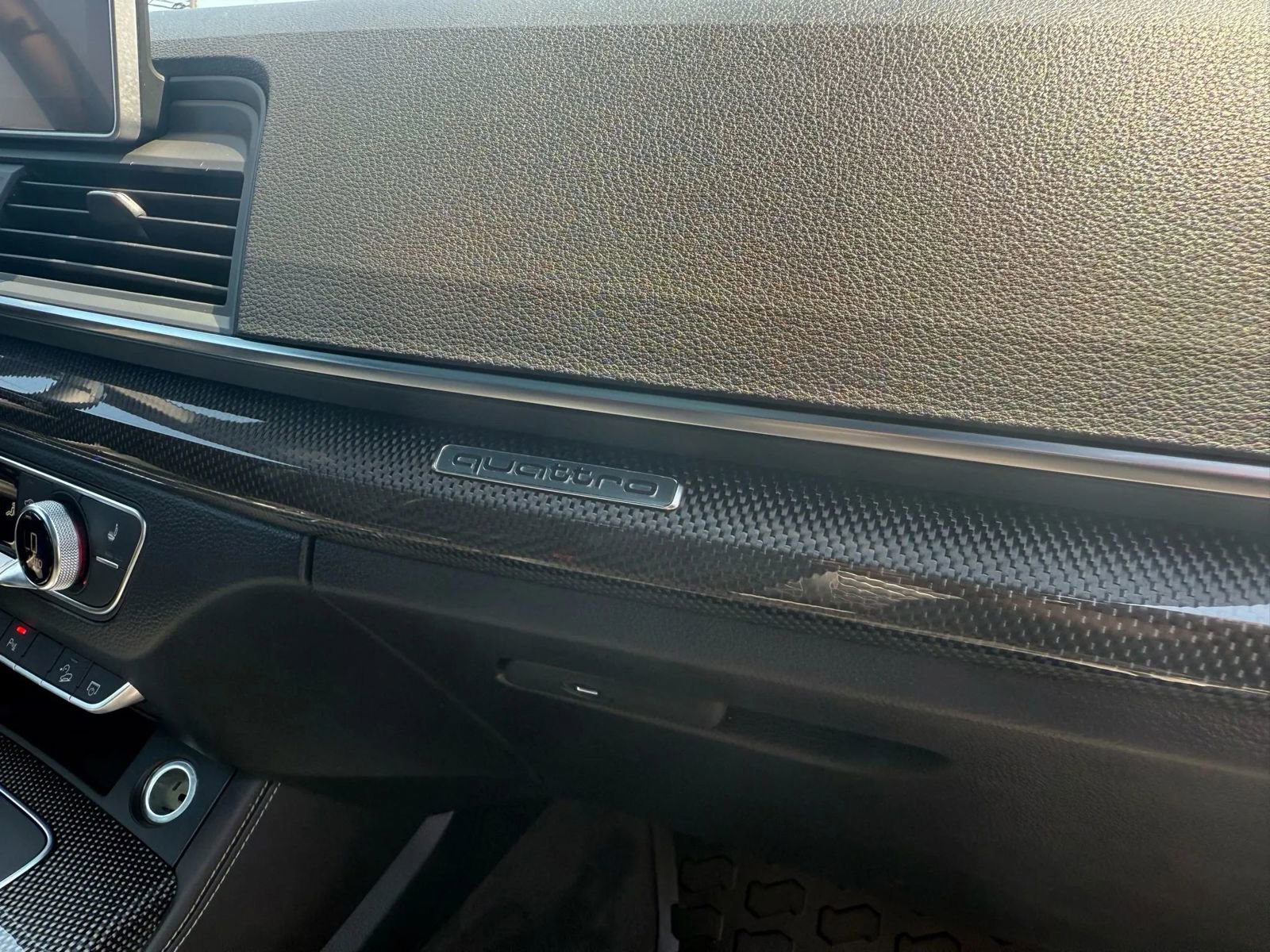 Used 2018 Audi SQ5 Premium Plus w/ Navigation Package image 44