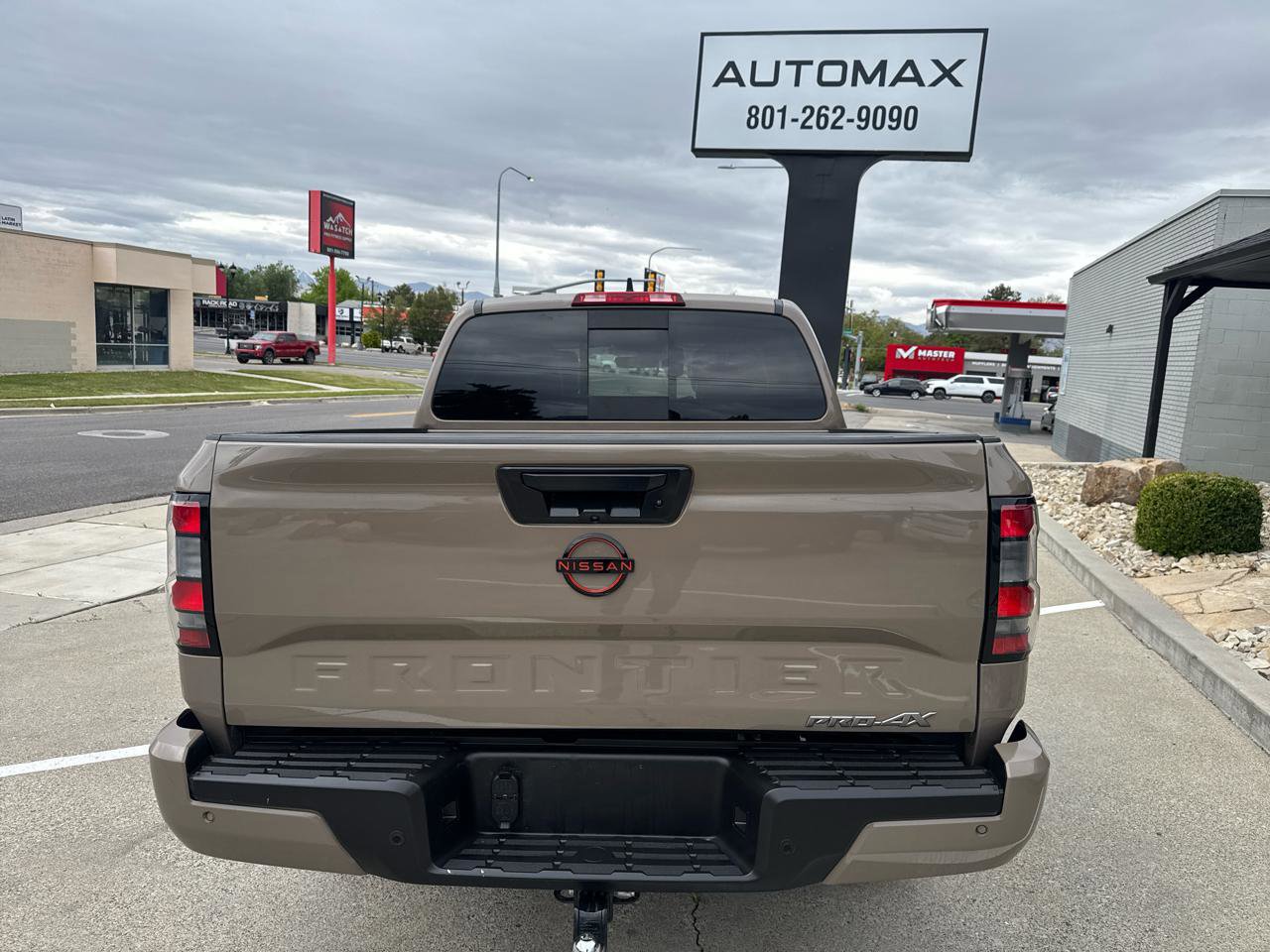 Used 2023 Nissan Frontier PRO-4X w/ Pro-4X Premium Package AWD/4WD image 6