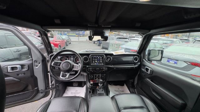 Used 2022 Jeep Wrangler Unlimited Rubicon w/ Xtreme Recon 35" Tire Package image 24