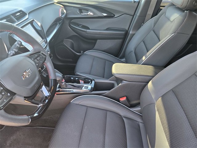 Used 2023 Chevrolet TrailBlazer RS w/ Convenience Package image 21