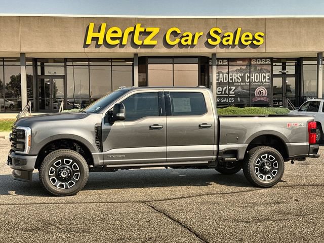 Used 2026 Ford F350 Platinum AWD/4WD image 1