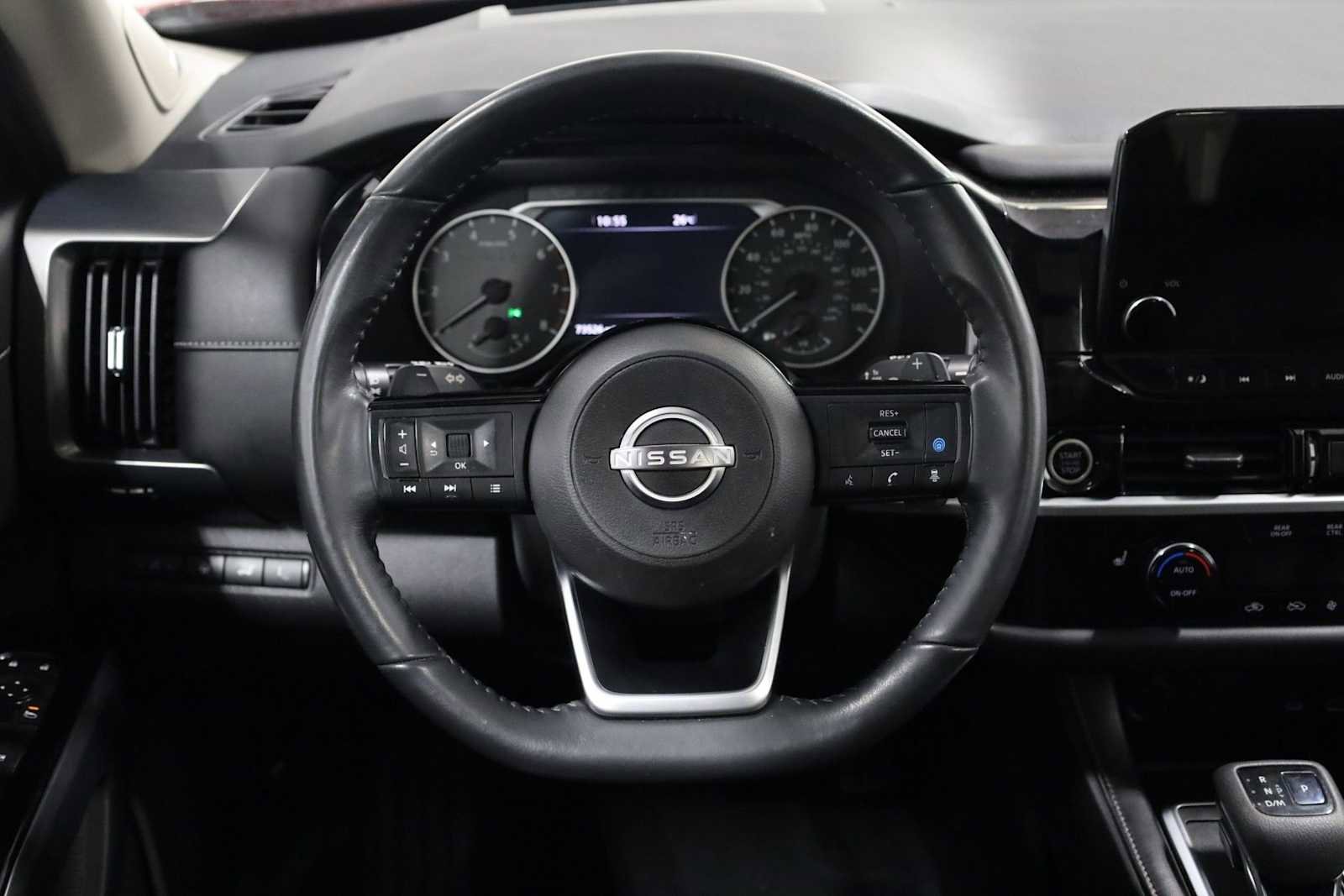 Used 2022 Nissan Pathfinder SL image 22