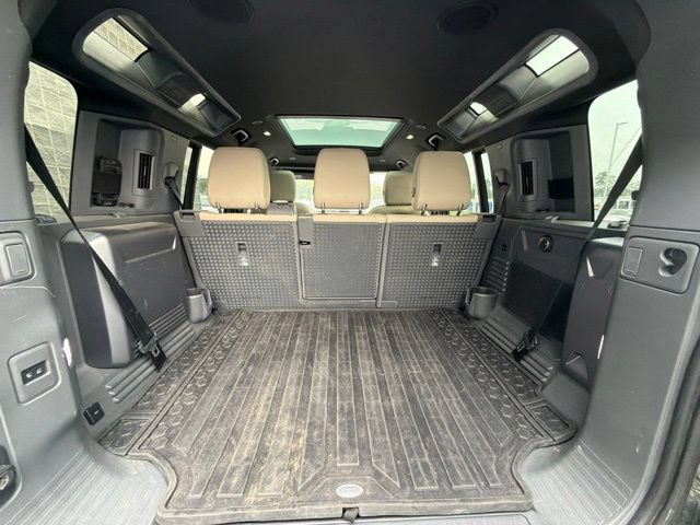 Used 2022 Land Rover Defender 110 SE AWD/4WD image 10