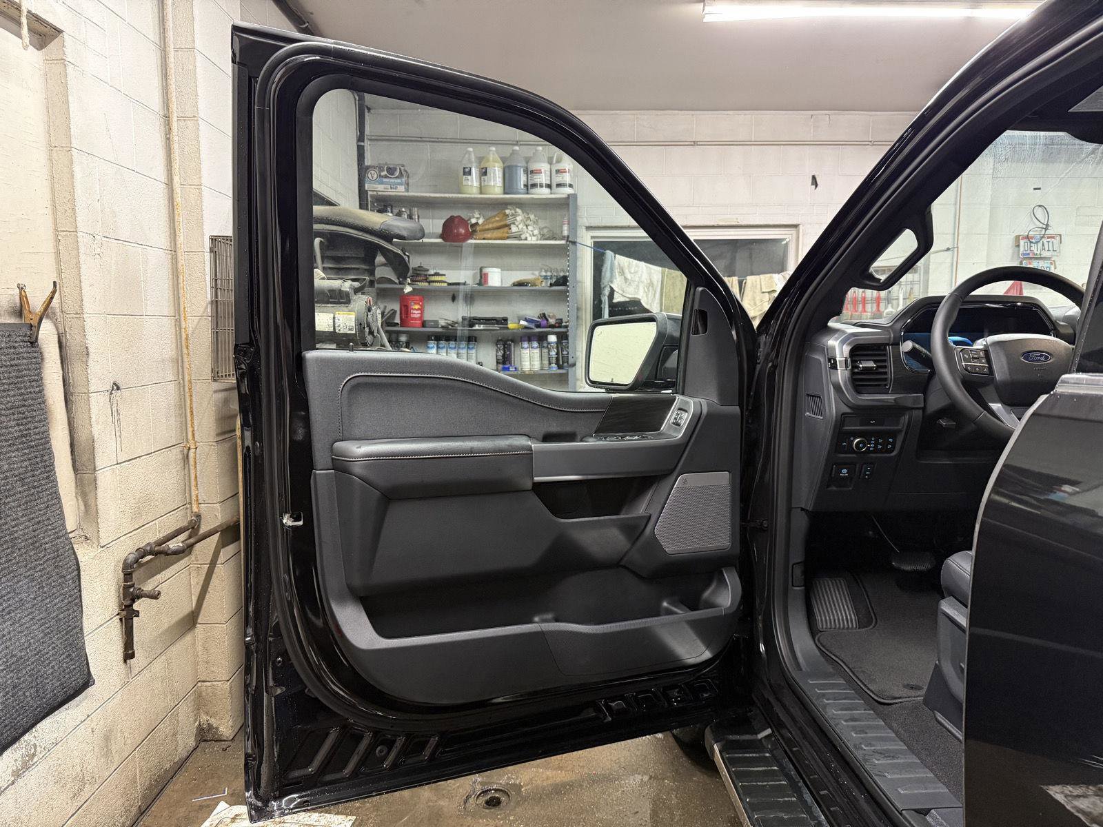 New 2026 Ford F150 Lariat w/ Equipment Group 501A Mid image 11