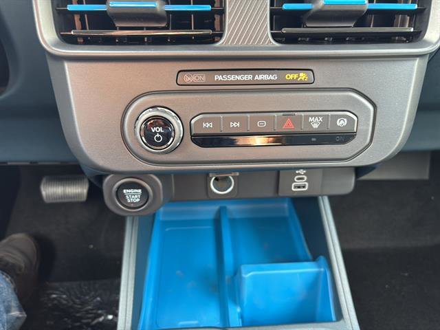 New 2025 Ford Maverick XLT w/ XLT Luxury Package image 23