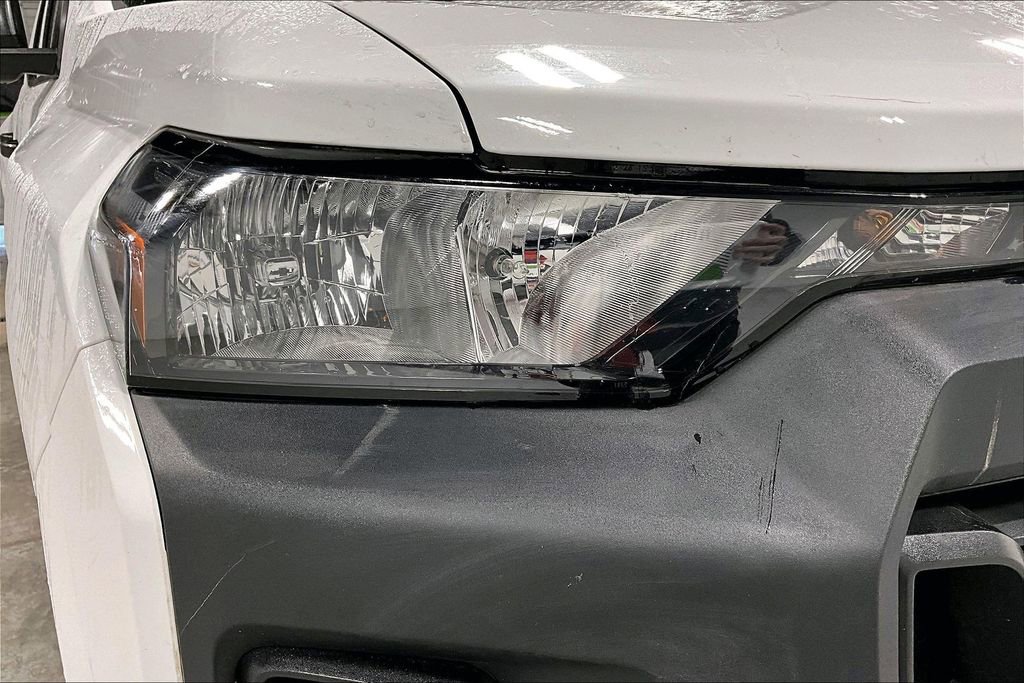 Used 2025 Chevrolet Colorado W/T image 39