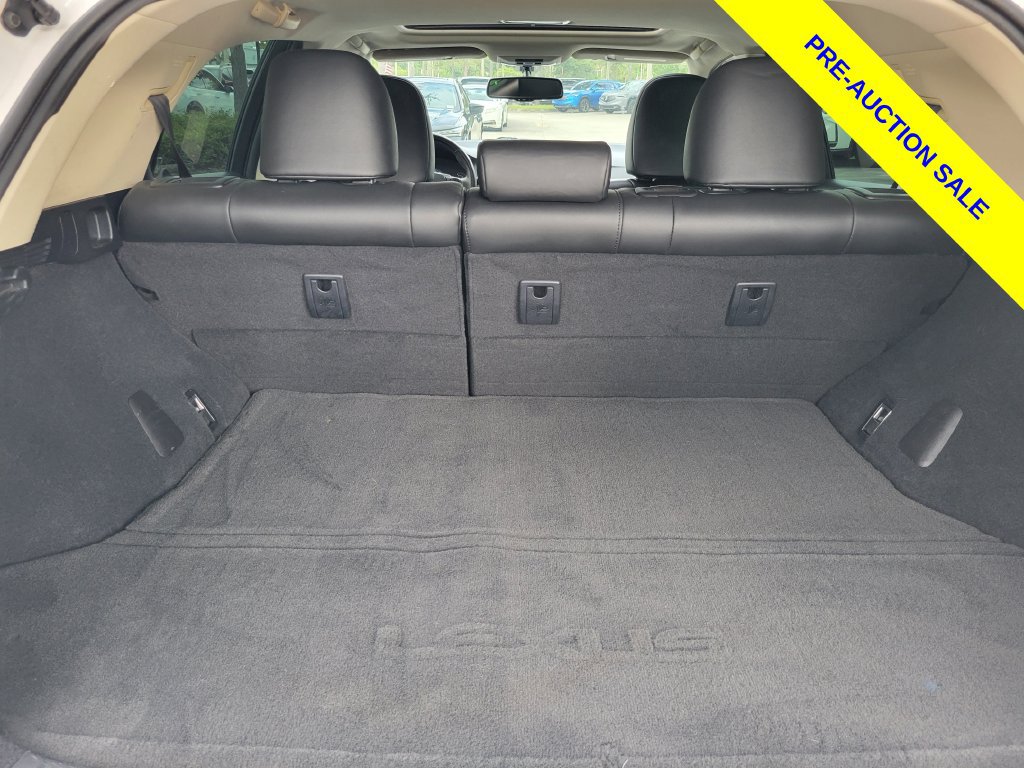 Used 2017 Lexus CT 200h w/ Seat Comfort Package FWD image 8
