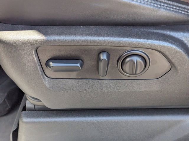 Used 2023 Chevrolet Silverado 2500 High Country w/ Z71 Off-Road Package image 23