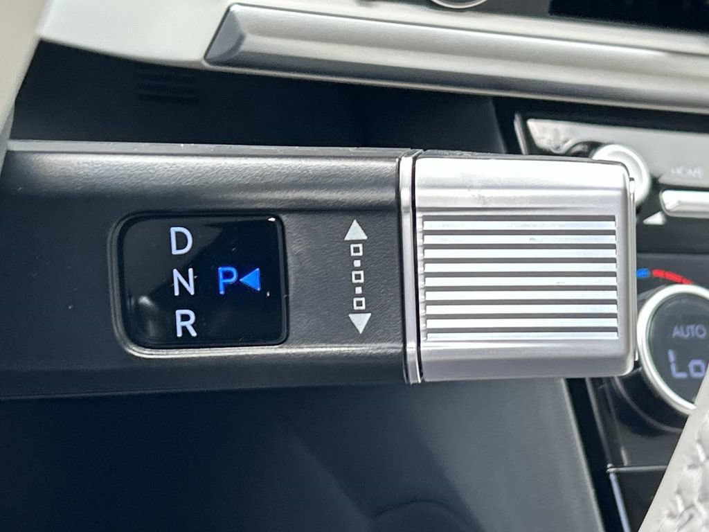 New 2026 Hyundai Santa Fe SEL FWD image 31