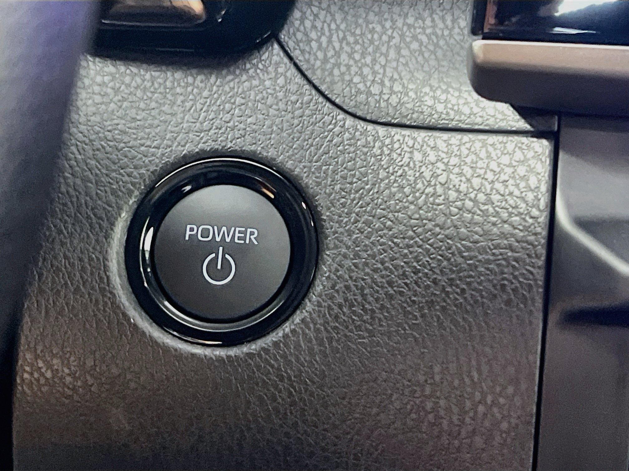 Used 2025 Toyota Camry LE FWD image 23