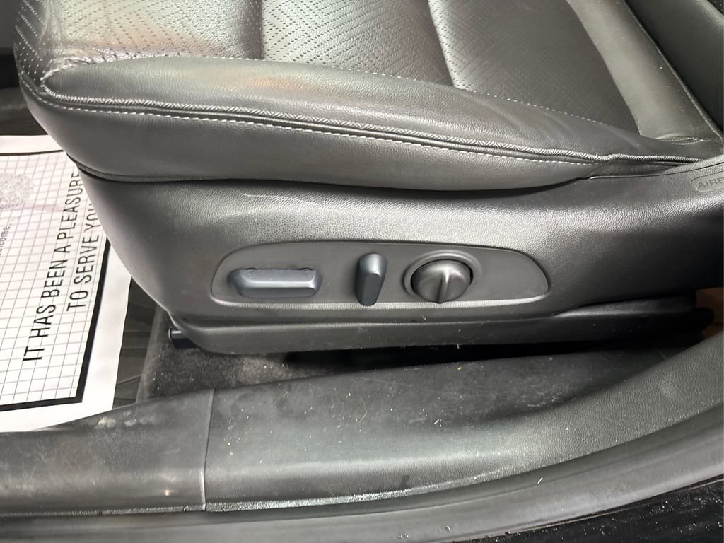 Used 2023 Buick Encore GX Essence w/ Advanced Technology Package image 37