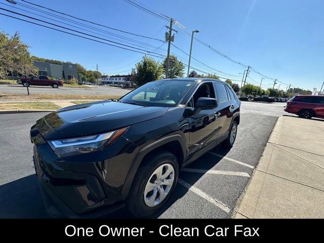 Used 2024 Toyota RAV4 LE image 9