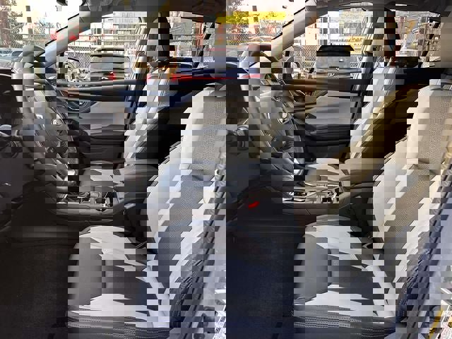 Used 2023 Subaru Crosstrek Hybrid w/ Moonroof Package w/Navigation image 19