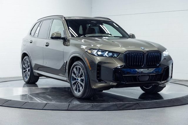 New 2026 BMW X5 xDrive40i w/ M Sport Package AWD/4WD image 5
