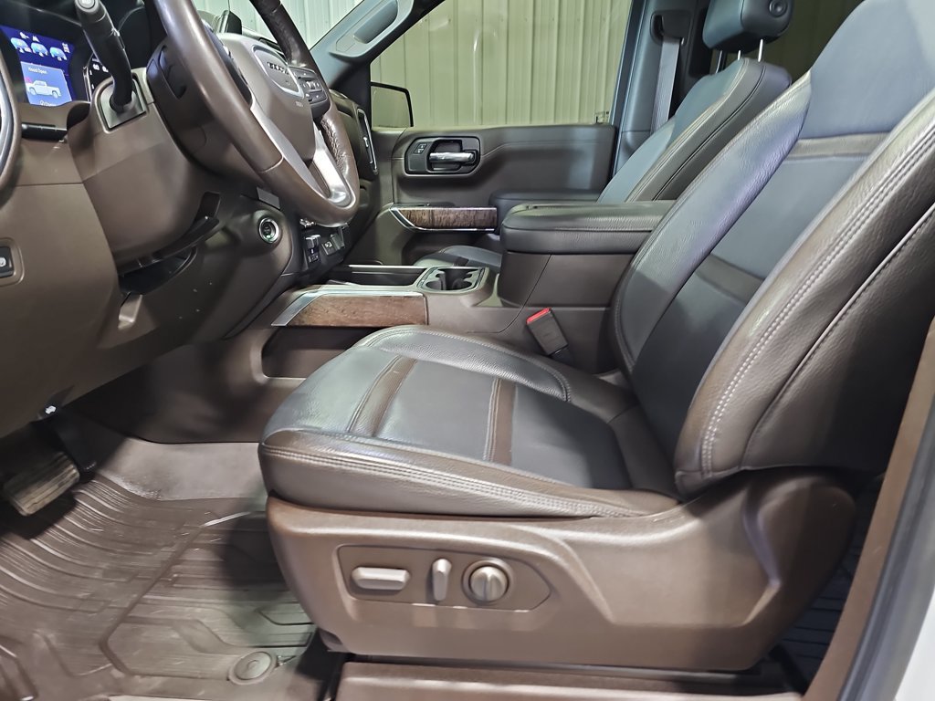 Used 2020 GMC Sierra 1500 Denali w/ Denali Ultimate Package AWD/4WD image 29