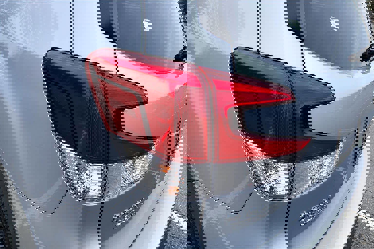 Used 2020 Subaru Forester Limited image 28