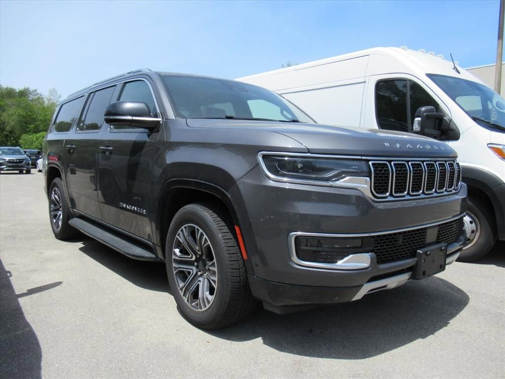Certified 2024 Jeep Wagoneer L Series II w/ Flexible Seating Group