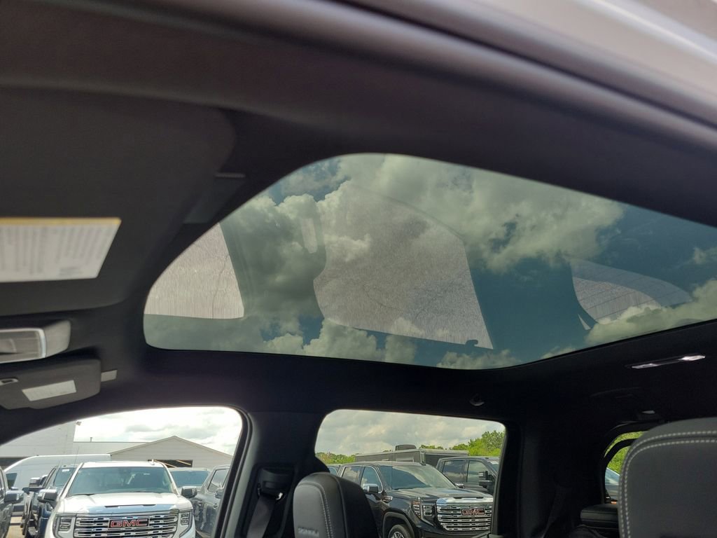 New 2025 GMC Sierra EV Denali image 27