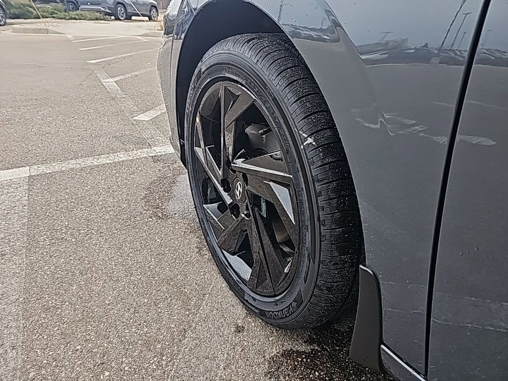 New 2026 Hyundai Elantra Sport image 38