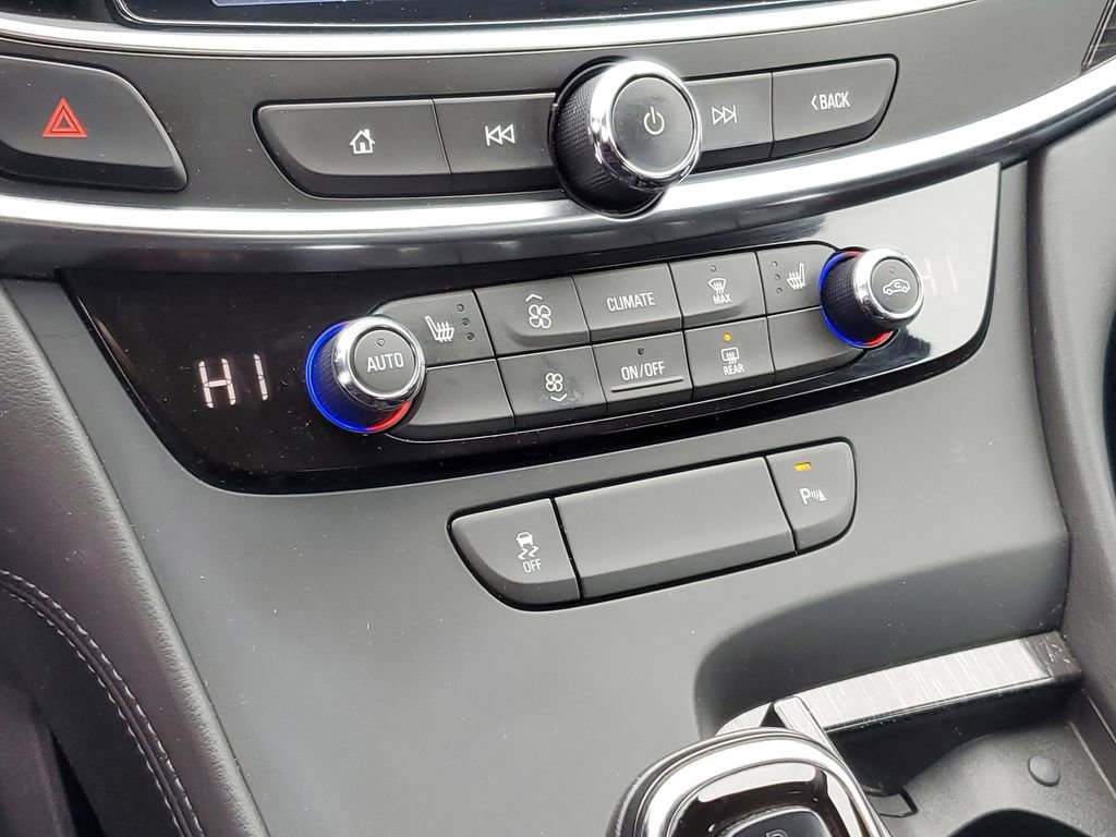 Certified 2017 Buick LaCrosse Essence w/ Sights and Sounds Package image 19