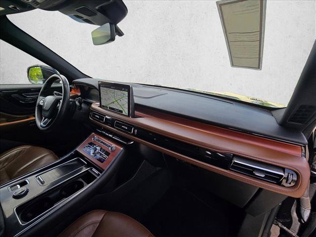 Used 2023 Lincoln Aviator Reserve w/ Equipment Group 201A AWD/4WD image 24