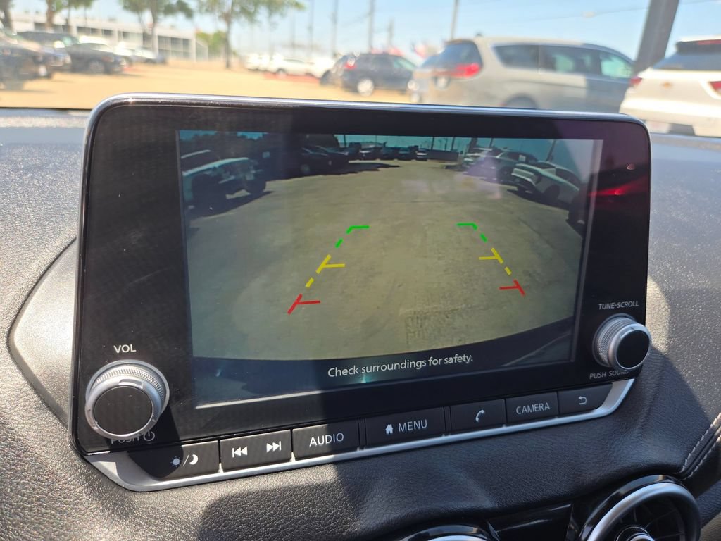 Used 2025 Nissan Sentra SV FWD image 22