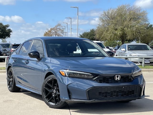 Certified 2025 Honda Civic Sport image 2