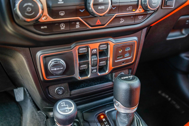 Used 2021 Jeep Wrangler Unlimited Sport AWD/4WD image 33