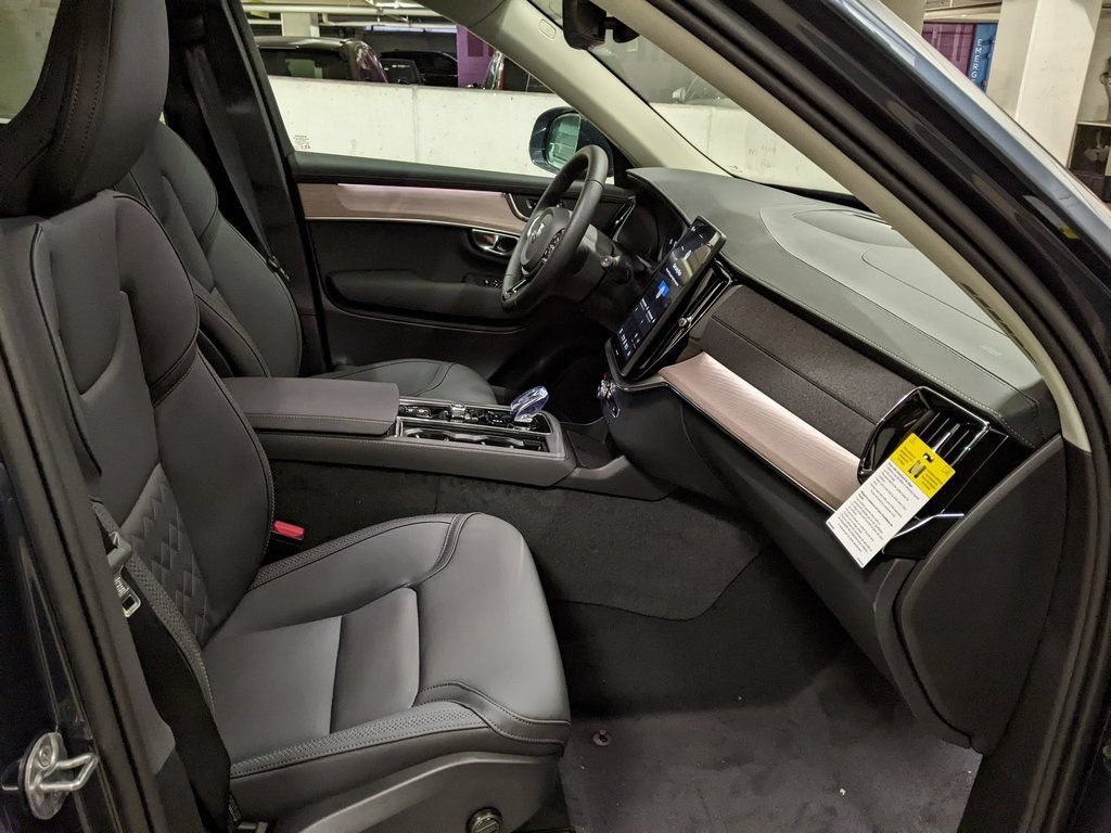 New 2026 Volvo XC90 B6 Core AWD/4WD image 21