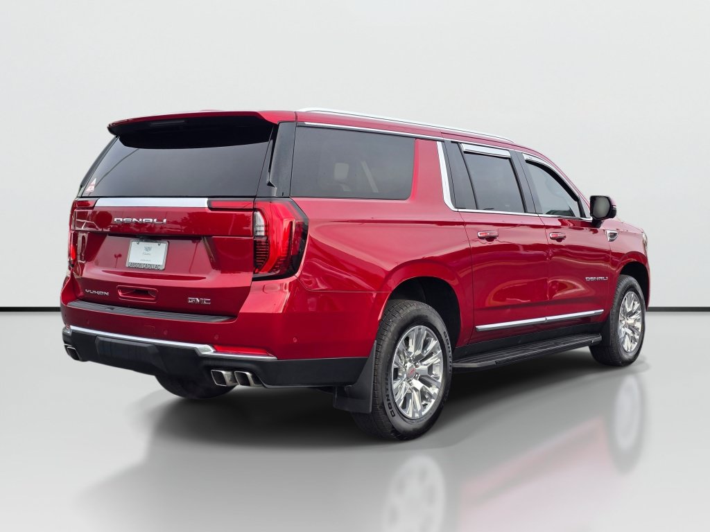 Used 2026 GMC Yukon XL Denali AWD/4WD image 6