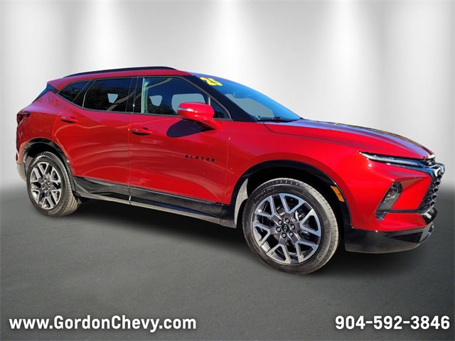 Used 2025 Chevrolet Blazer RS image 8