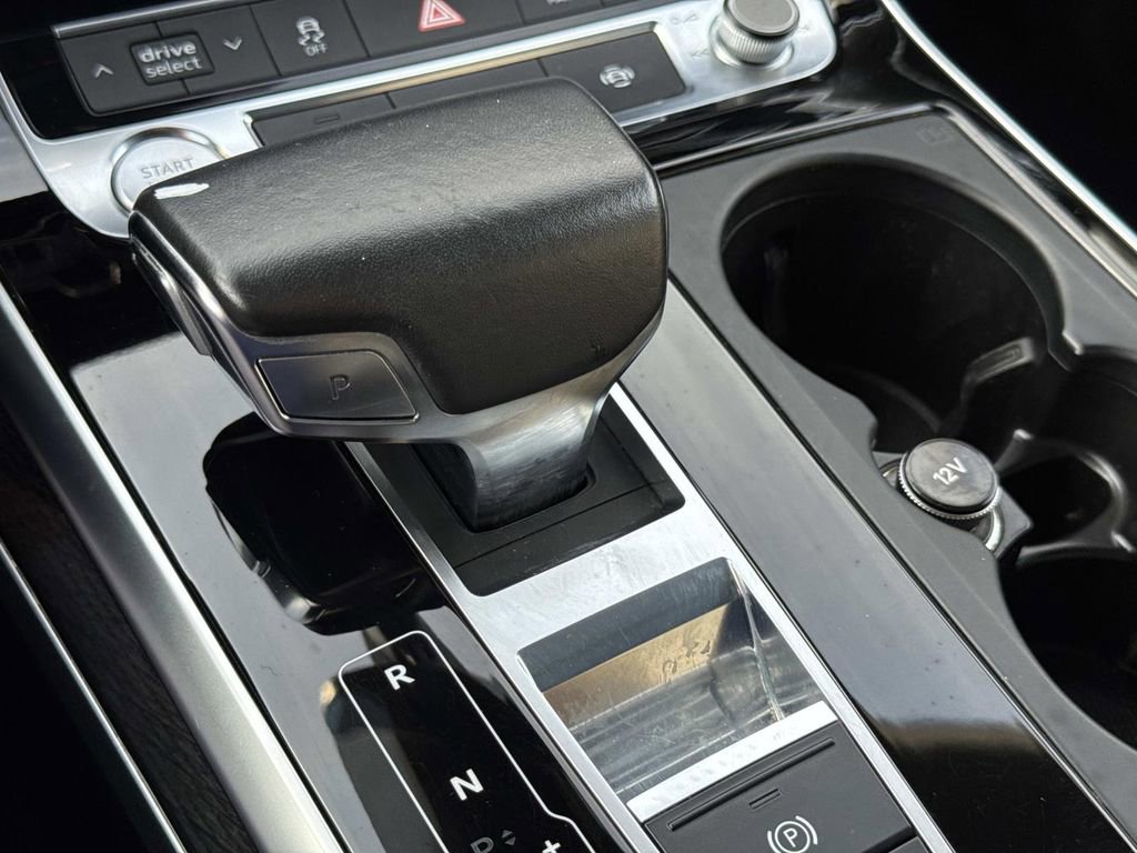 Used 2019 Audi Q8 Premium Plus w/ Premium Plus image 21