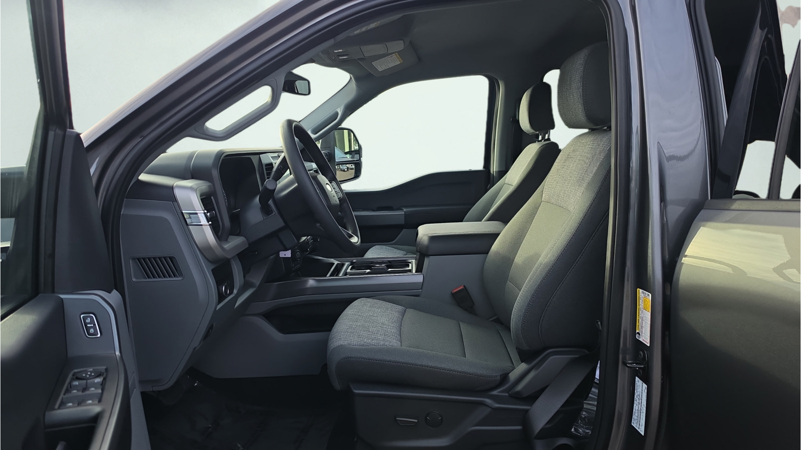 New 2027 Ford F250 XLT w/ Tremor Off-Road Package AWD/4WD image 19