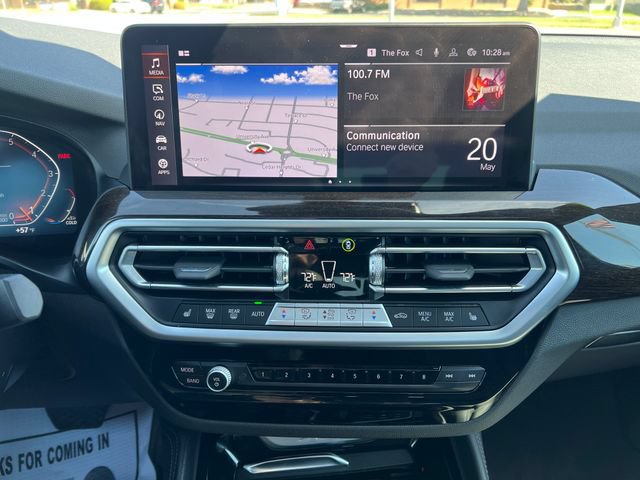 Used 2025 BMW X4 xDrive30i AWD/4WD image 23