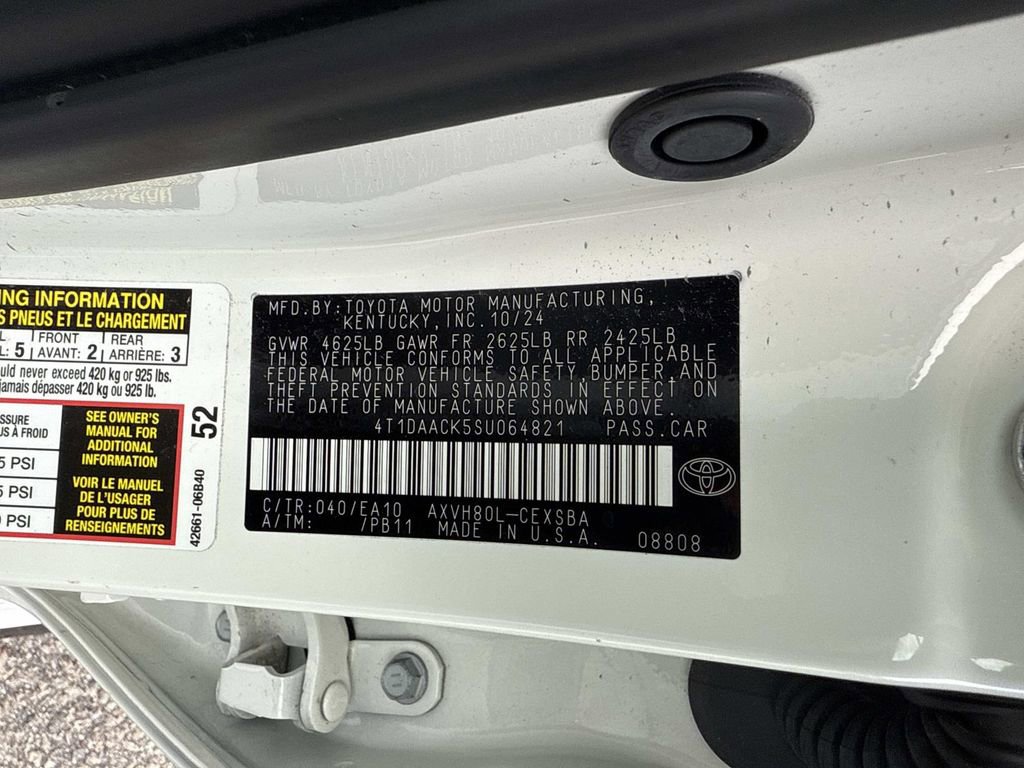 Certified 2025 Toyota Camry SE w/ Convenience Package image 13
