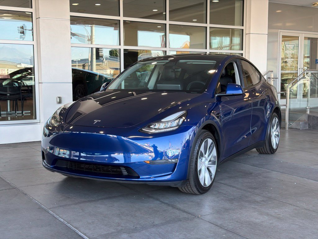 Used 2021 Tesla Model Y Long Range AWD/4WD image 2