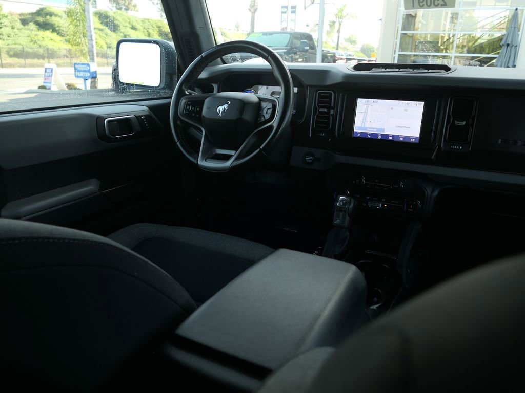 Used 2022 Ford Bronco Big Bend w/ Sasquatch Package image 28