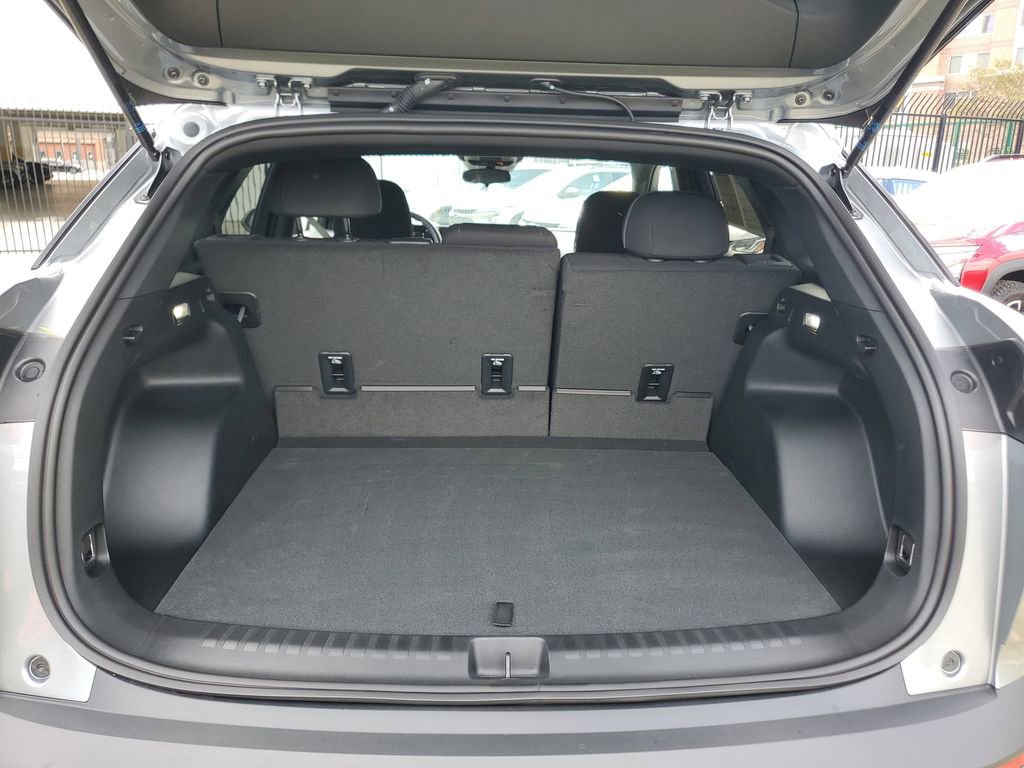 Used 2026 Chevrolet Blazer EV LT w/ Midnight/Sport Edition image 7