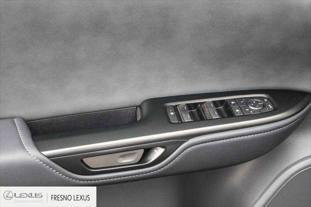 Certified 2025 Lexus RZ 450e image 23