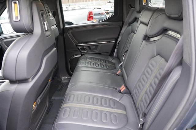 Used 2022 Rivian R1T Launch Edition image 18