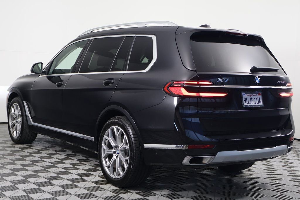 Used 2026 BMW X7 xDrive40i w/ Premium Package image 6