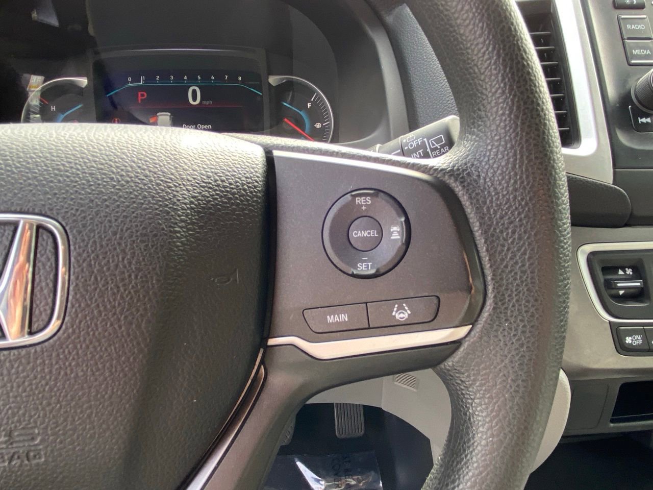 Used 2020 Honda Pilot LX image 15