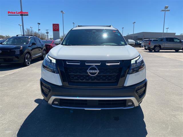 Used 2023 Nissan Pathfinder Rock Creek AWD/4WD image 2