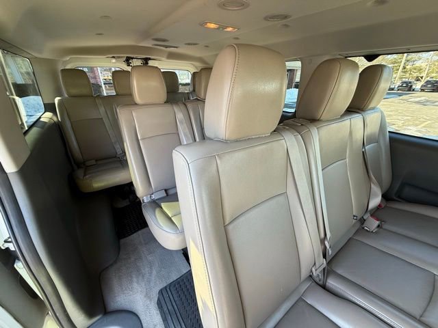 Used 2016 Nissan NV 3500 SL image 23