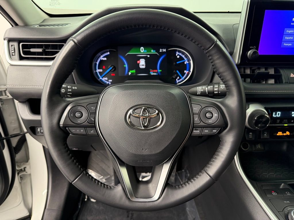 Certified 2025 Toyota RAV4 XLE w/ Convenience Package image 24
