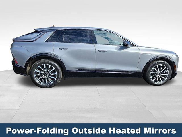 Used 2024 Cadillac Lyriq Sport AWD/4WD image 9