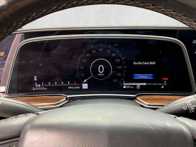 Used 2022 Cadillac Escalade ESV Premium Luxury w/ LPO, Radiant Package AWD/4WD image 21