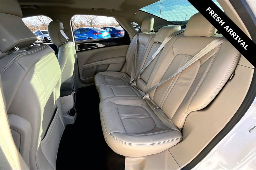 Used 2019 Lincoln MKZ Reserve w/ Reserve Plus Package image 21