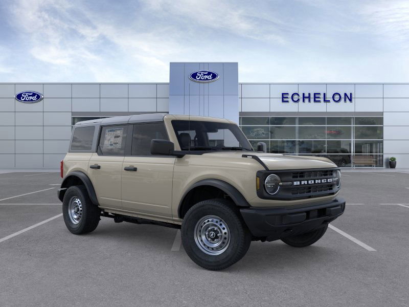New 2025 Ford Bronco 4-Door image 7